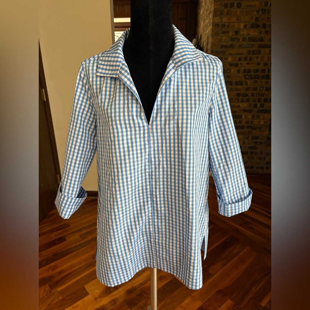 Tuckernuck, Blue & White Gingham Stand Collar Blouse Women’s, ECU - Picture 10 of 14
